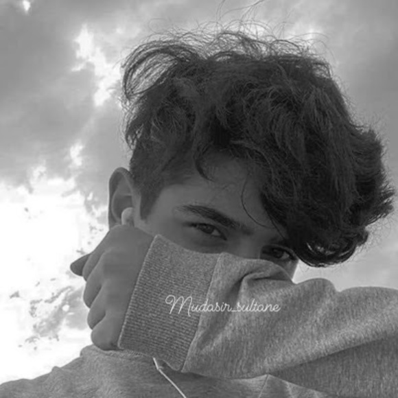 Meet your Posher, Mudasir ahmad - Picture 1 of 1